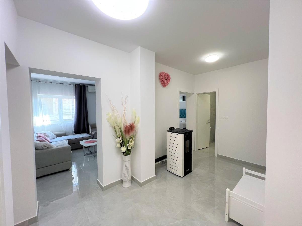 Apartment מאקרסקה מראה חיצוני תמונה