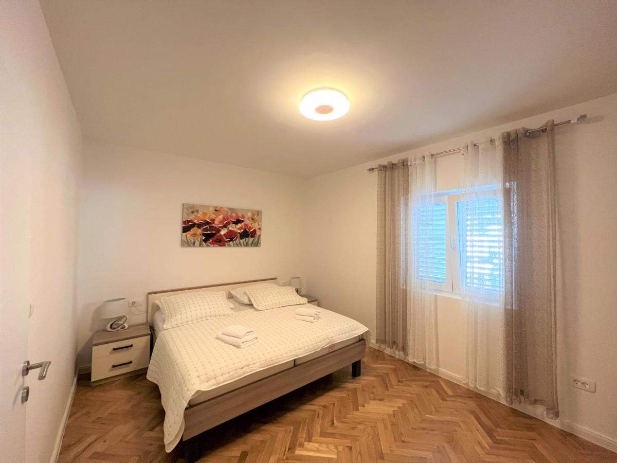 Apartment מאקרסקה מראה חיצוני תמונה